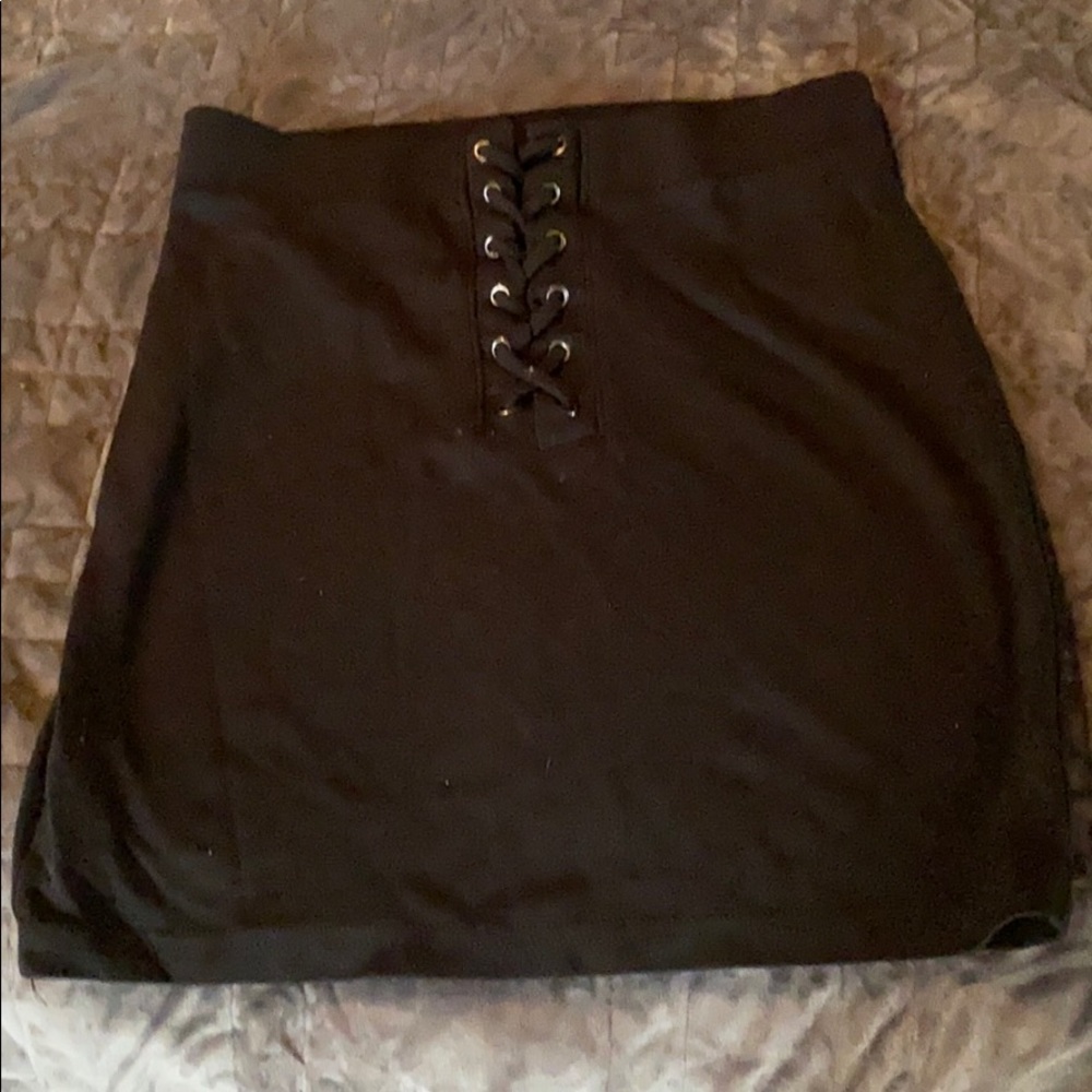 Black skirt
